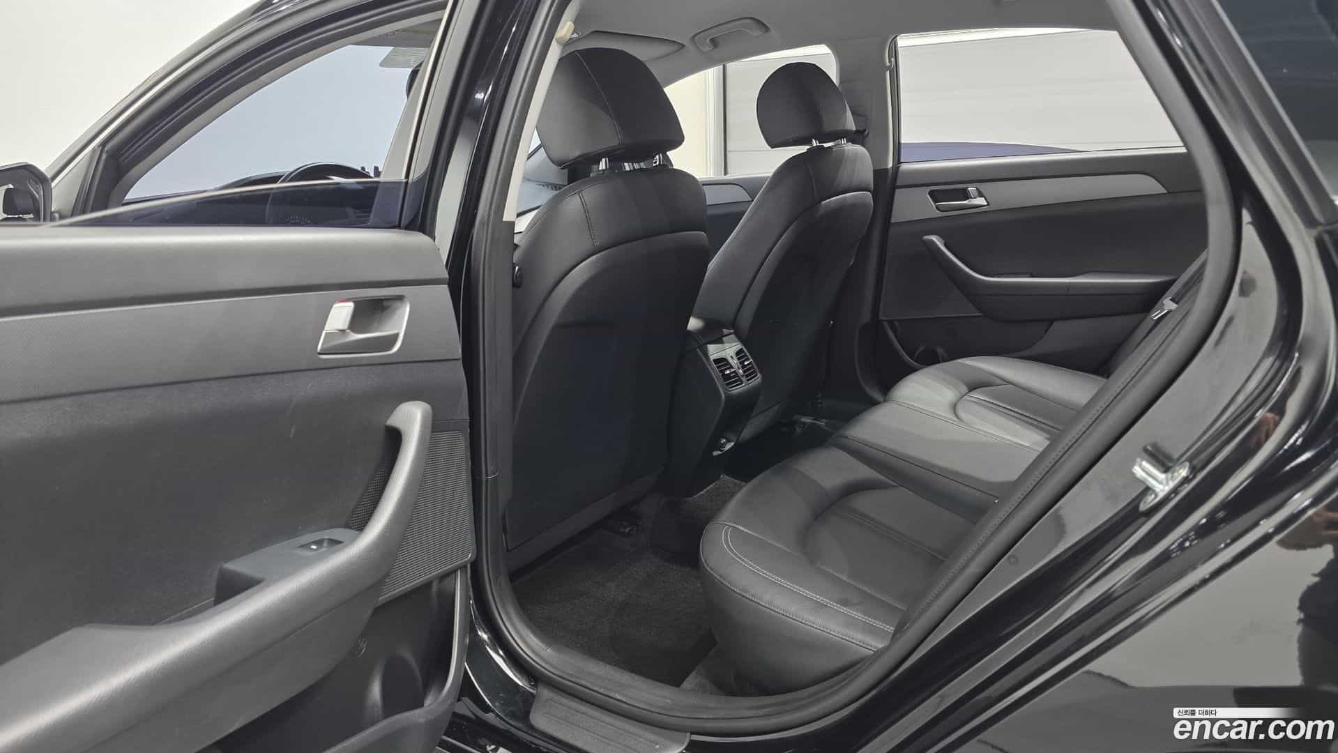 Sonata Hyundai 2018.6-INNER-036