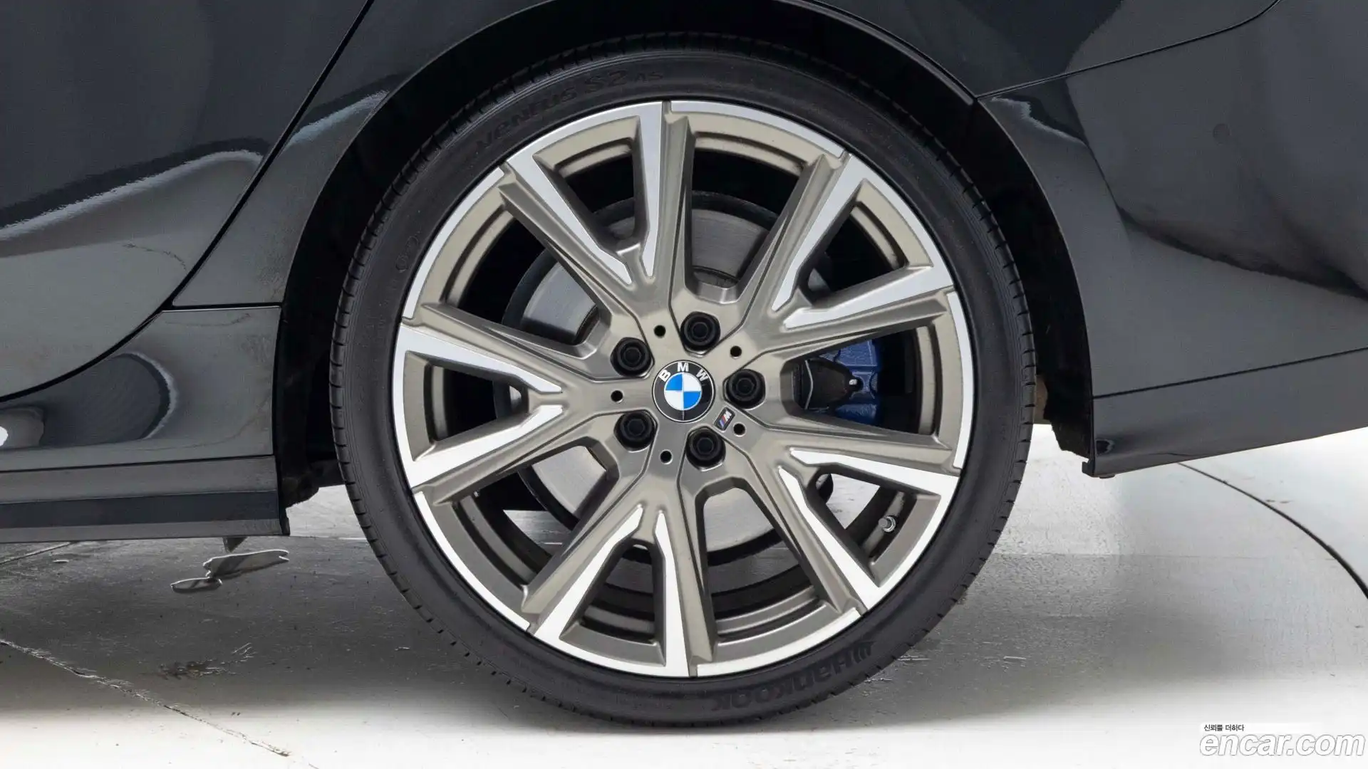 2-Series BMW 2024.11-OUTER-005