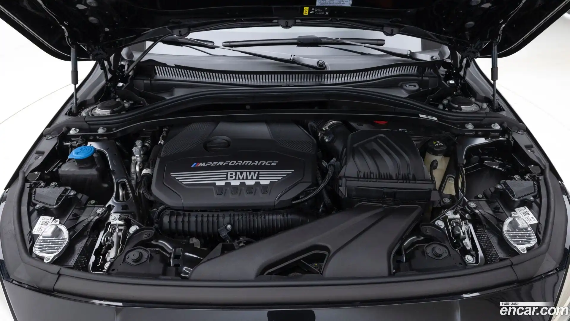 2-Series BMW 2024.11-OUTER-006