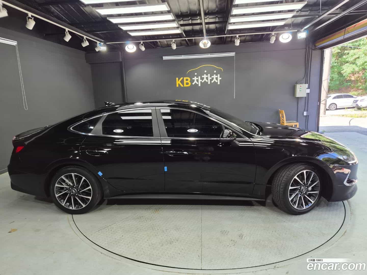 Sonata Hyundai 2019.4-OUTER-003