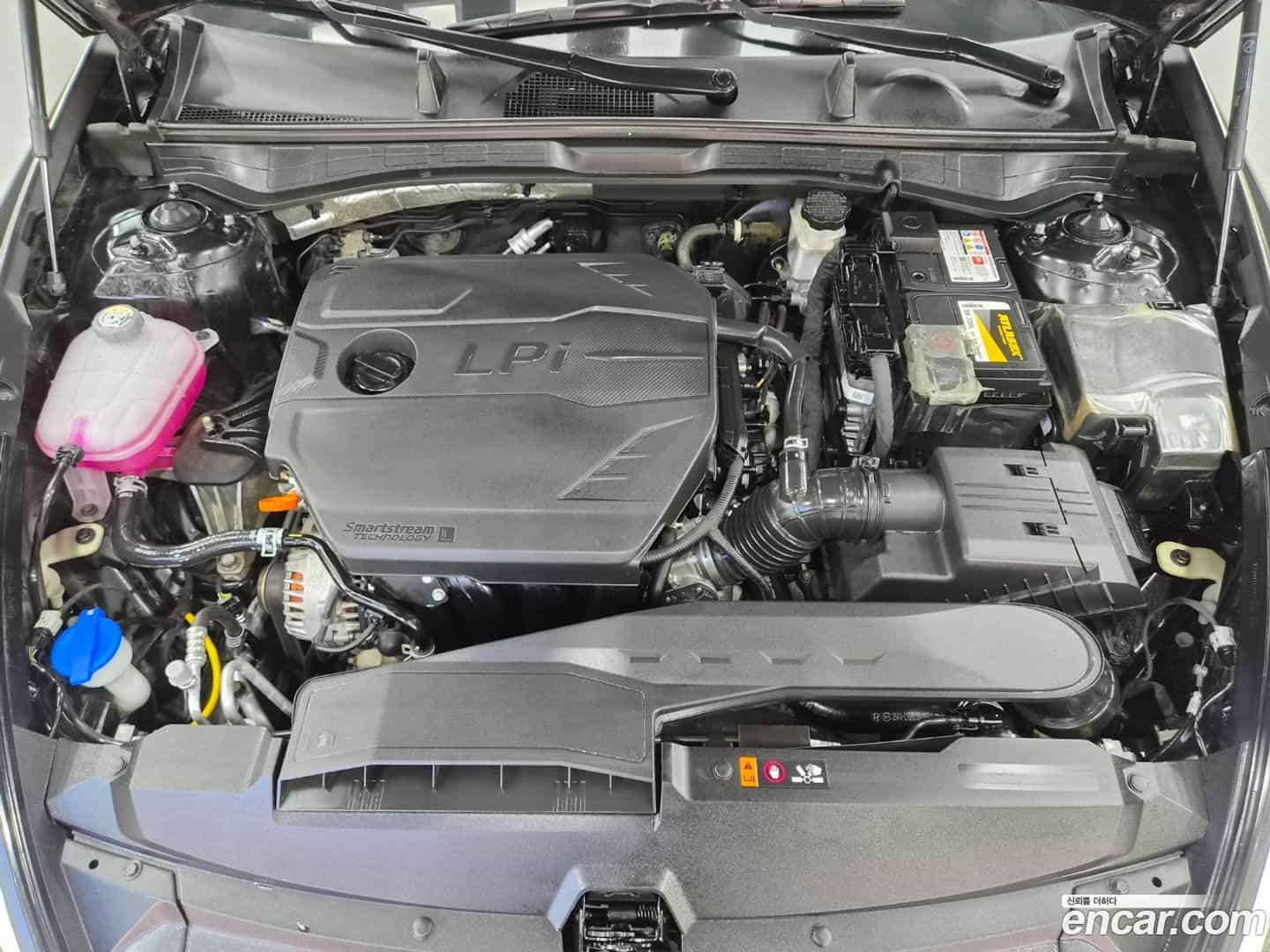 Sonata Hyundai 2019.4-INNER-008
