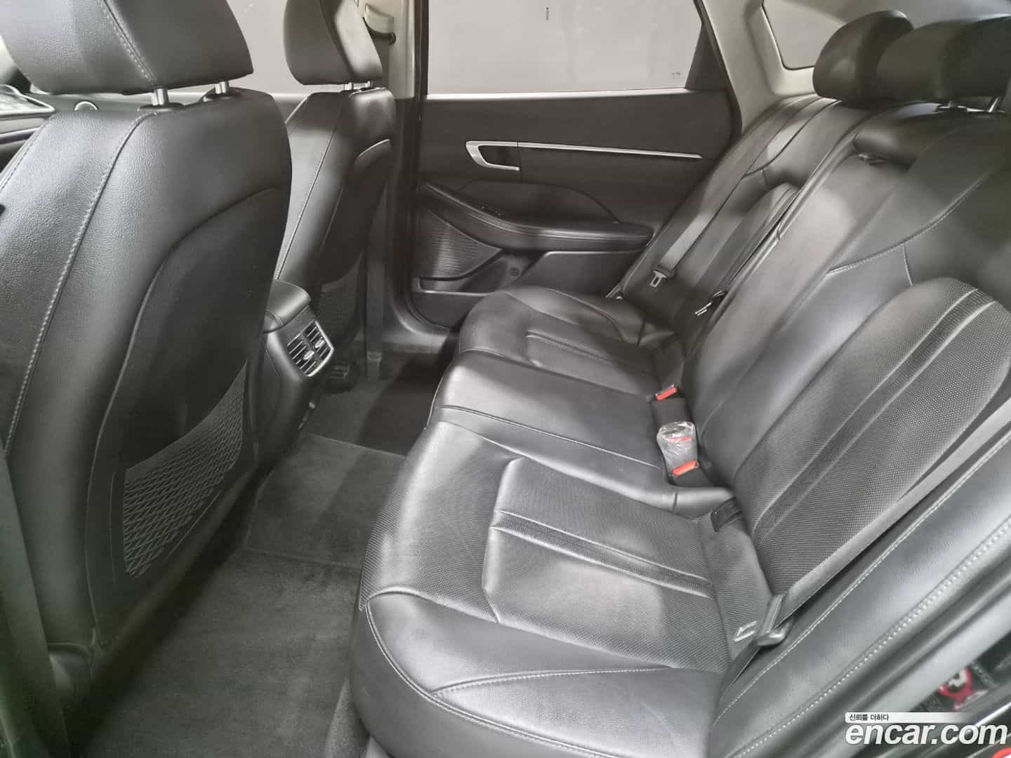 Sonata Hyundai 2019.4-OPTION-023