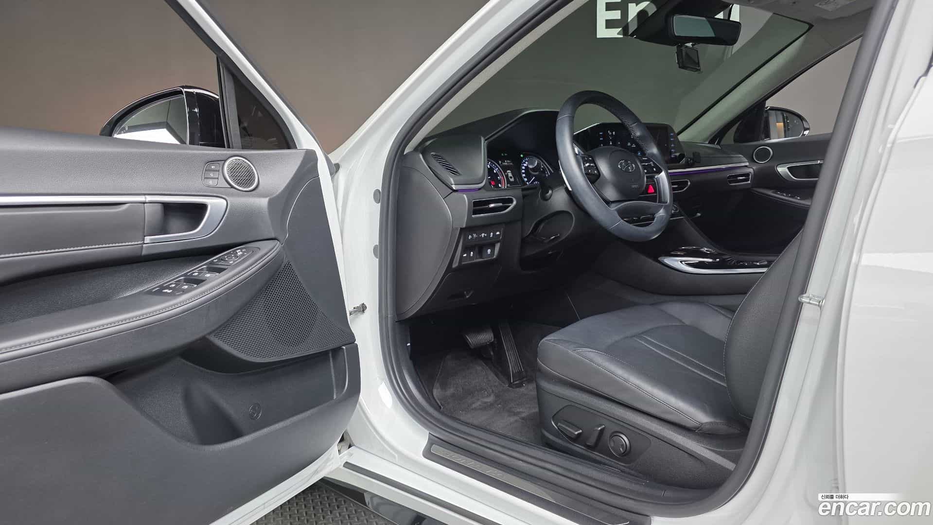 Sonata Hyundai 2022.0-INNER-036
