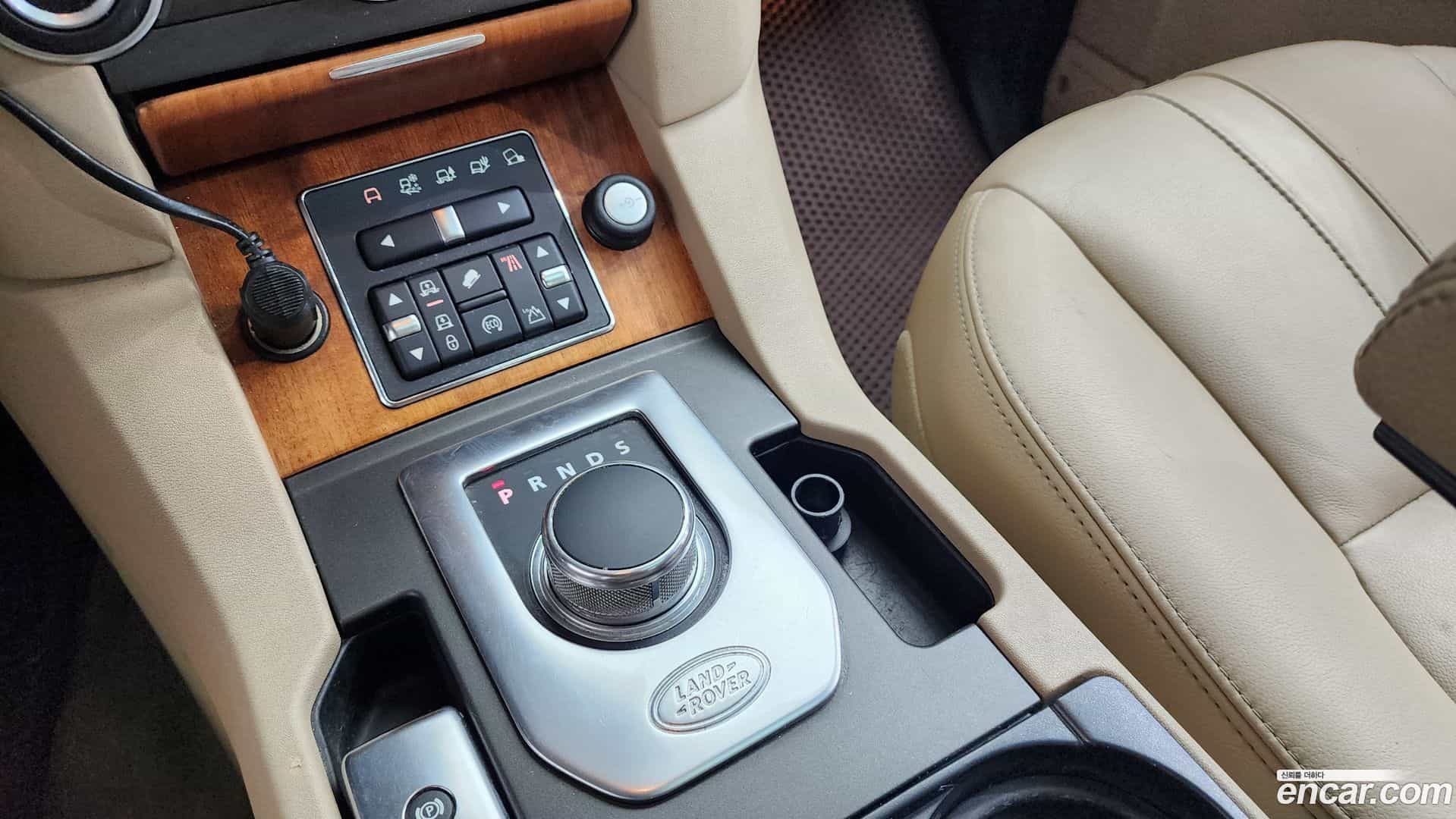 Discovery Land Rover 2014.4-INNER-009