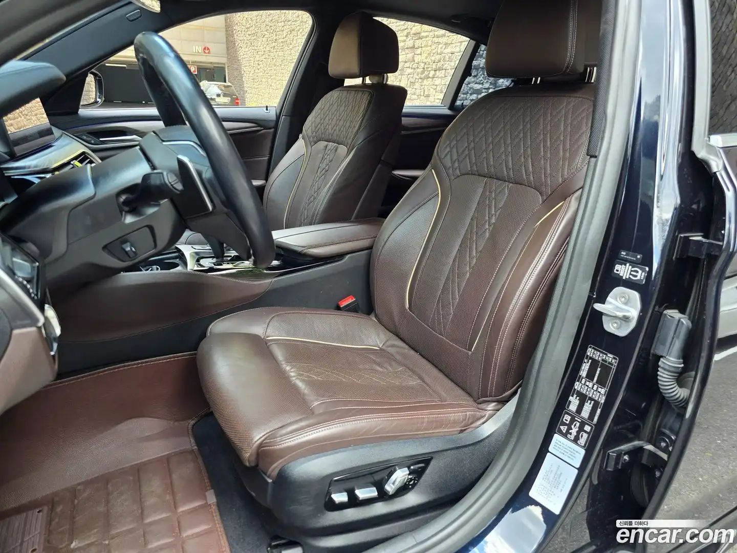 5-Series BMW 2017.11-INNER-010