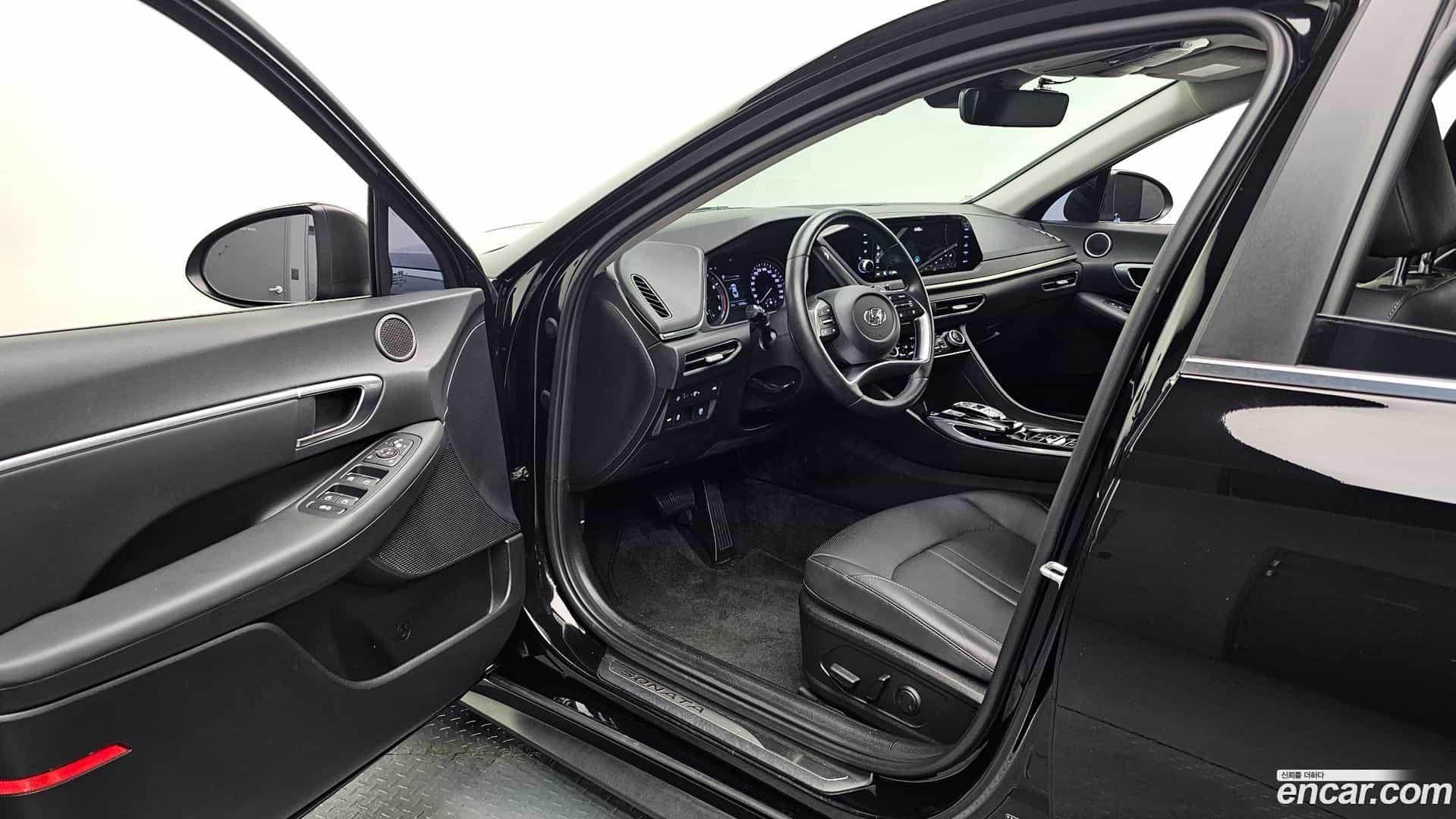 Sonata Hyundai 2021.3-INNER-010