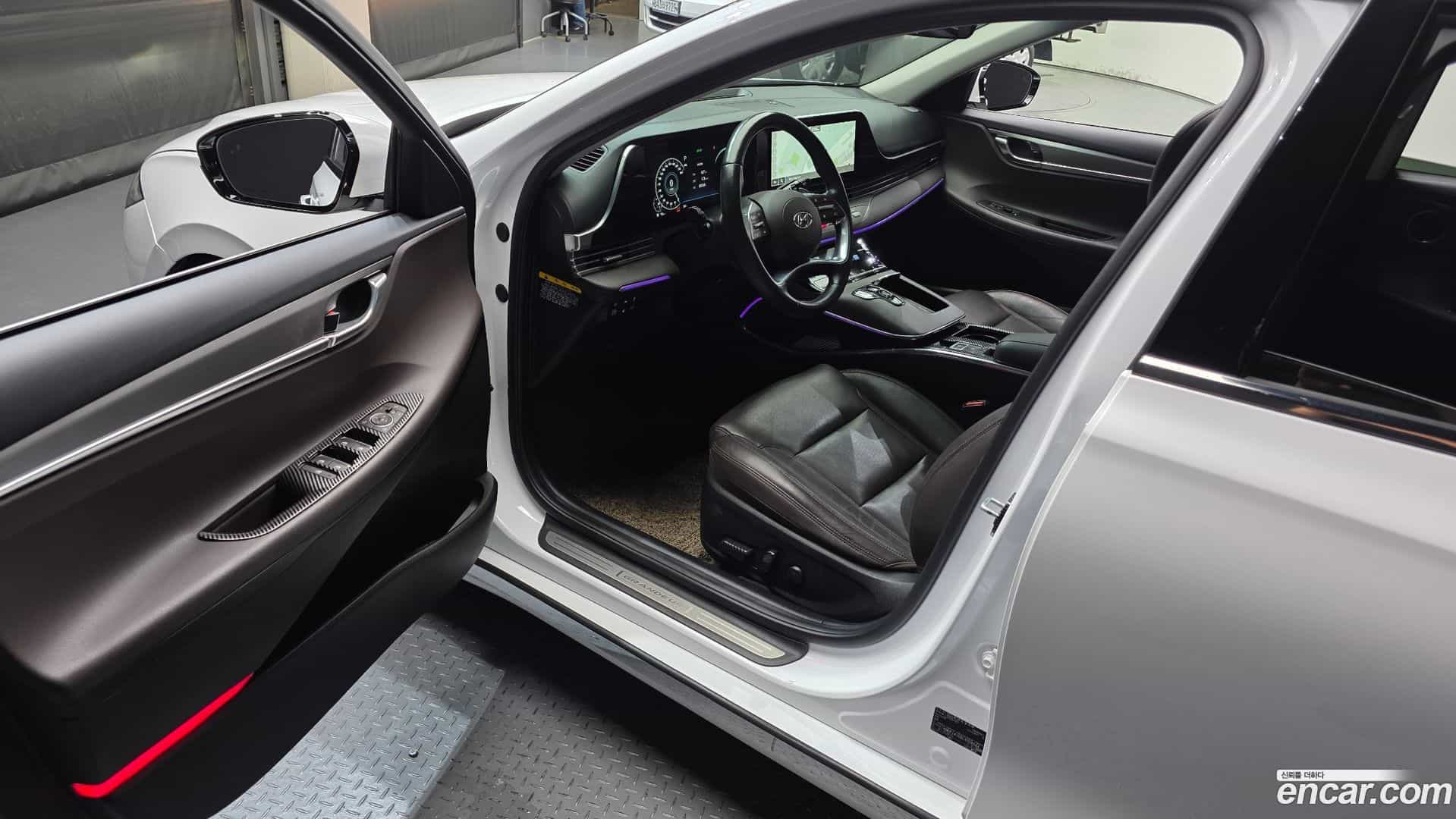 Grandeur Hyundai 2020.5-INNER-010