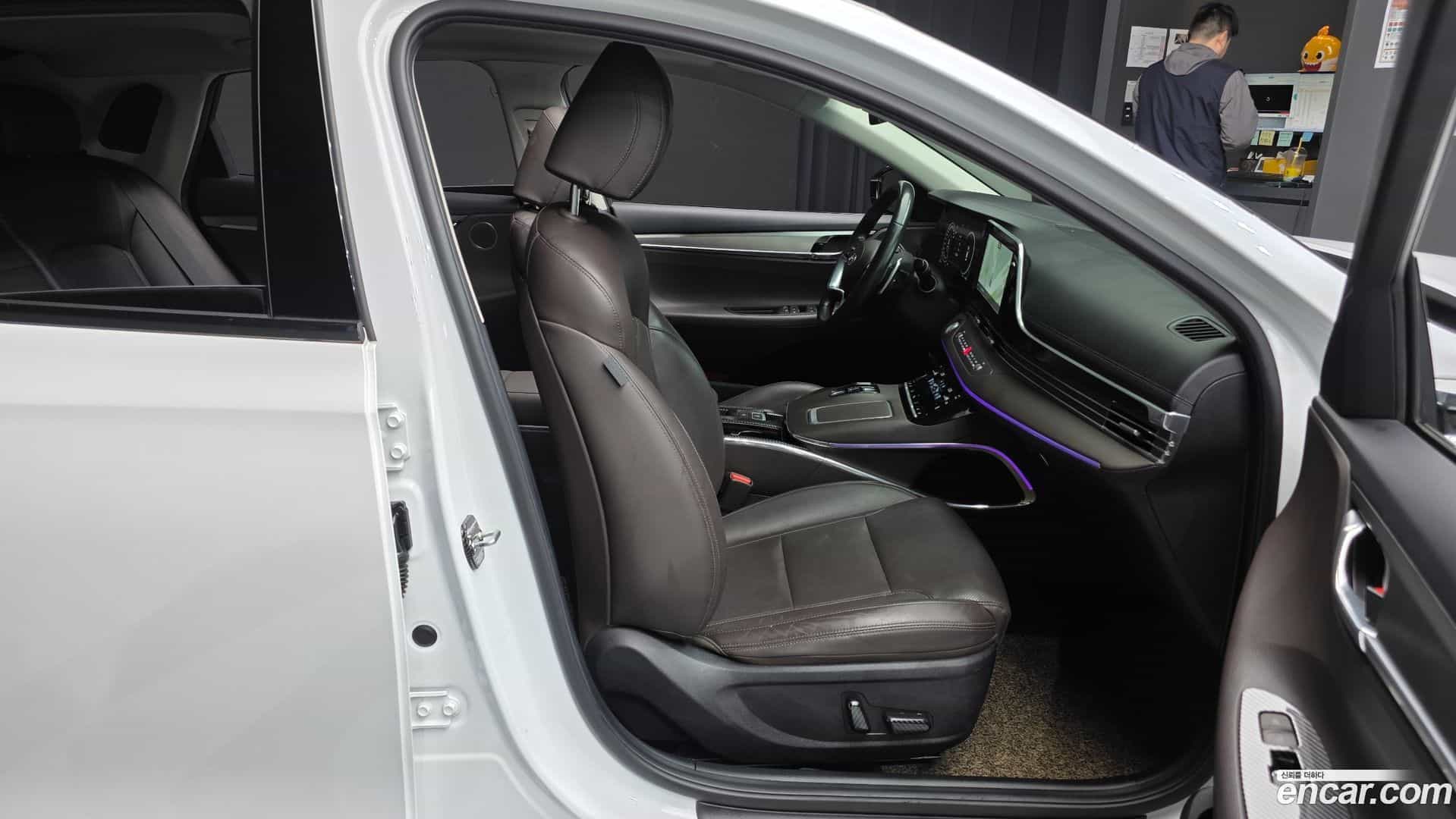 Grandeur Hyundai 2020.5-OPTION-016