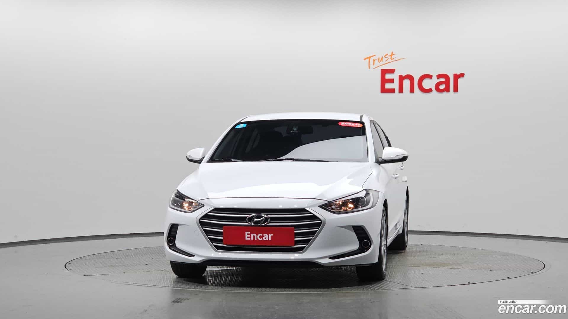 AVANTE Hyundai 2017.2-OUTER-003