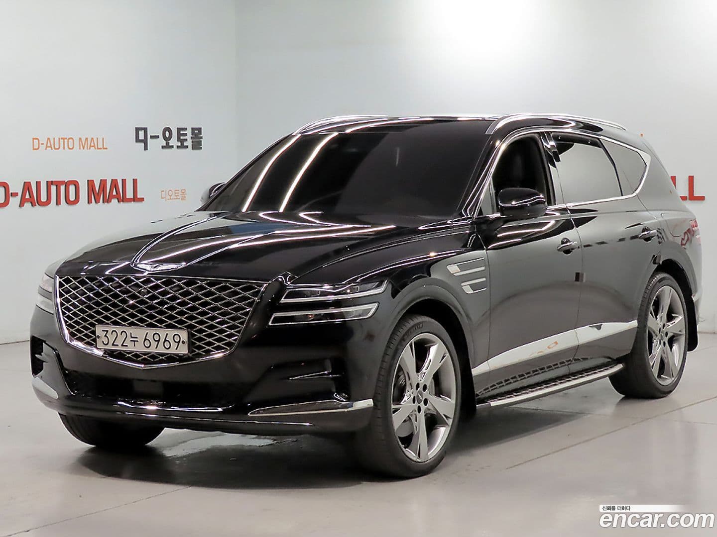 Main__Slider__Photo:GV80 Genesis 2020.4-0