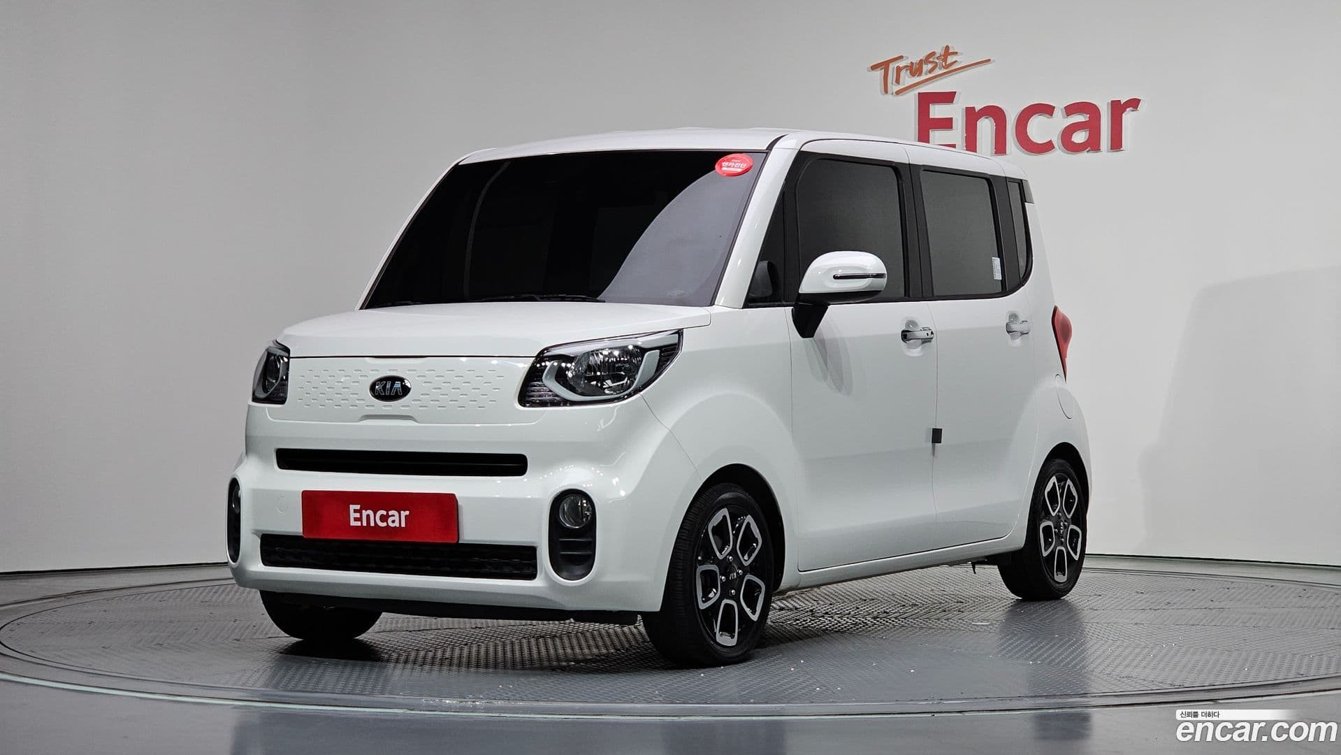 Main__Slider__Photo:RAY Kia 2021.3-0