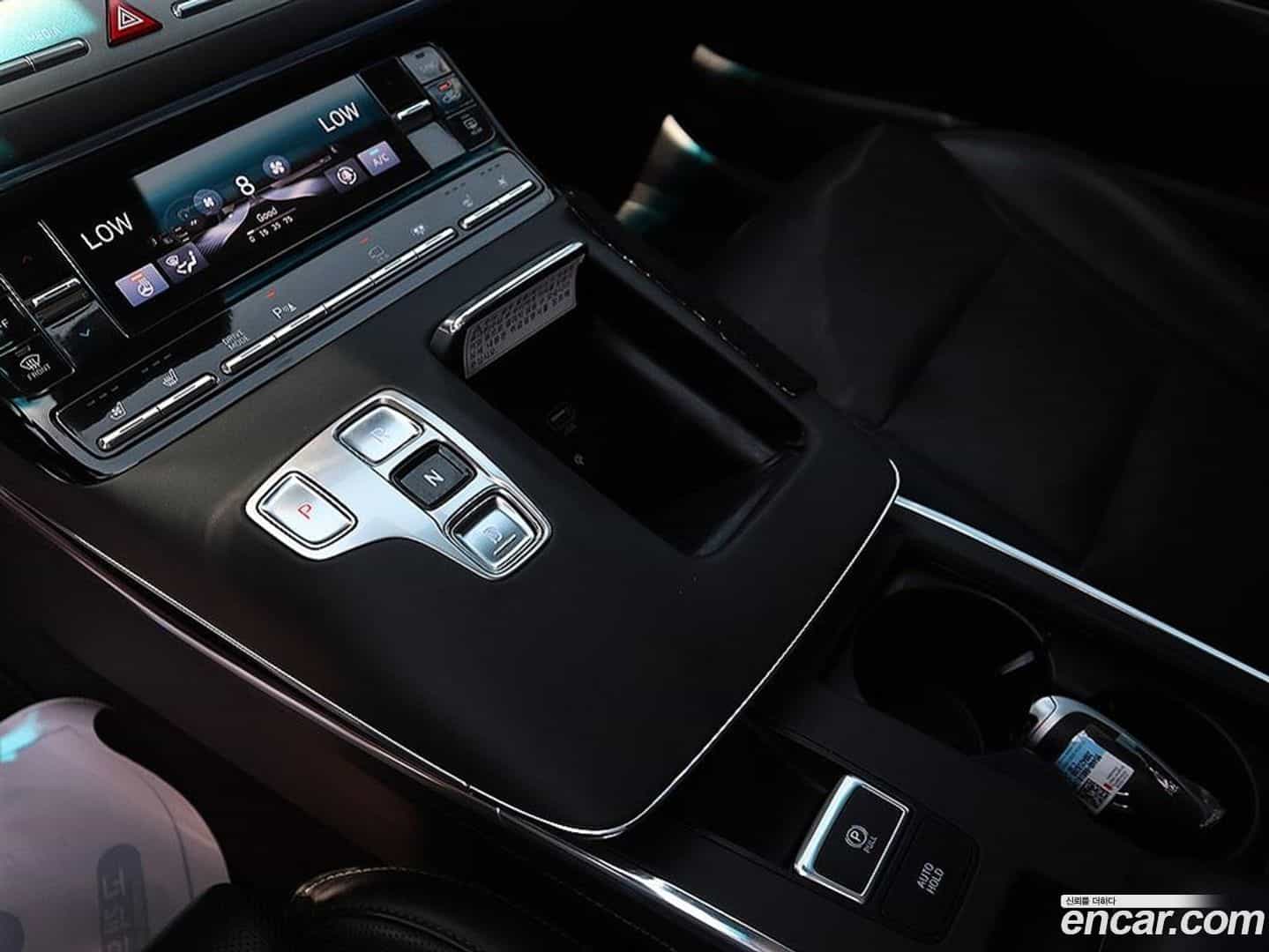Grandeur Hyundai 2020.4-OPTION-016