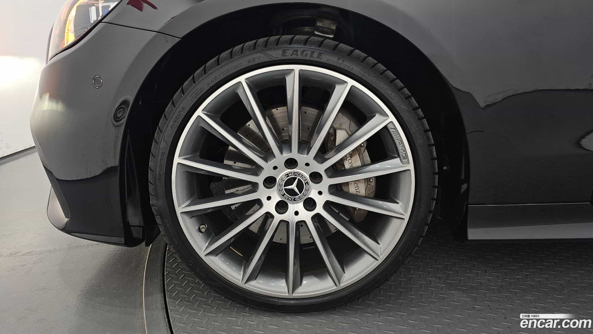 E-Class Mercedes-Benz 2021.10-OUTER-005