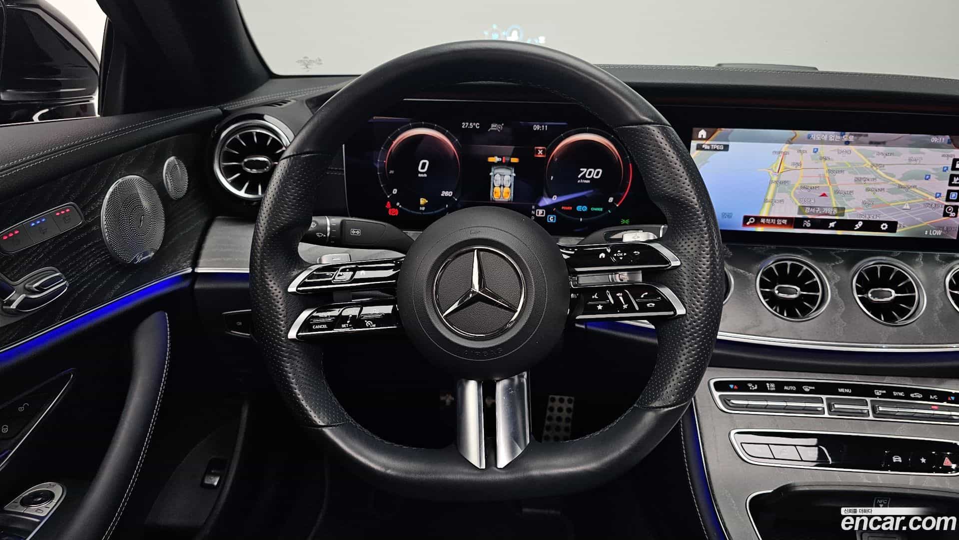 E-Class Mercedes-Benz 2021.10-OPTION-017