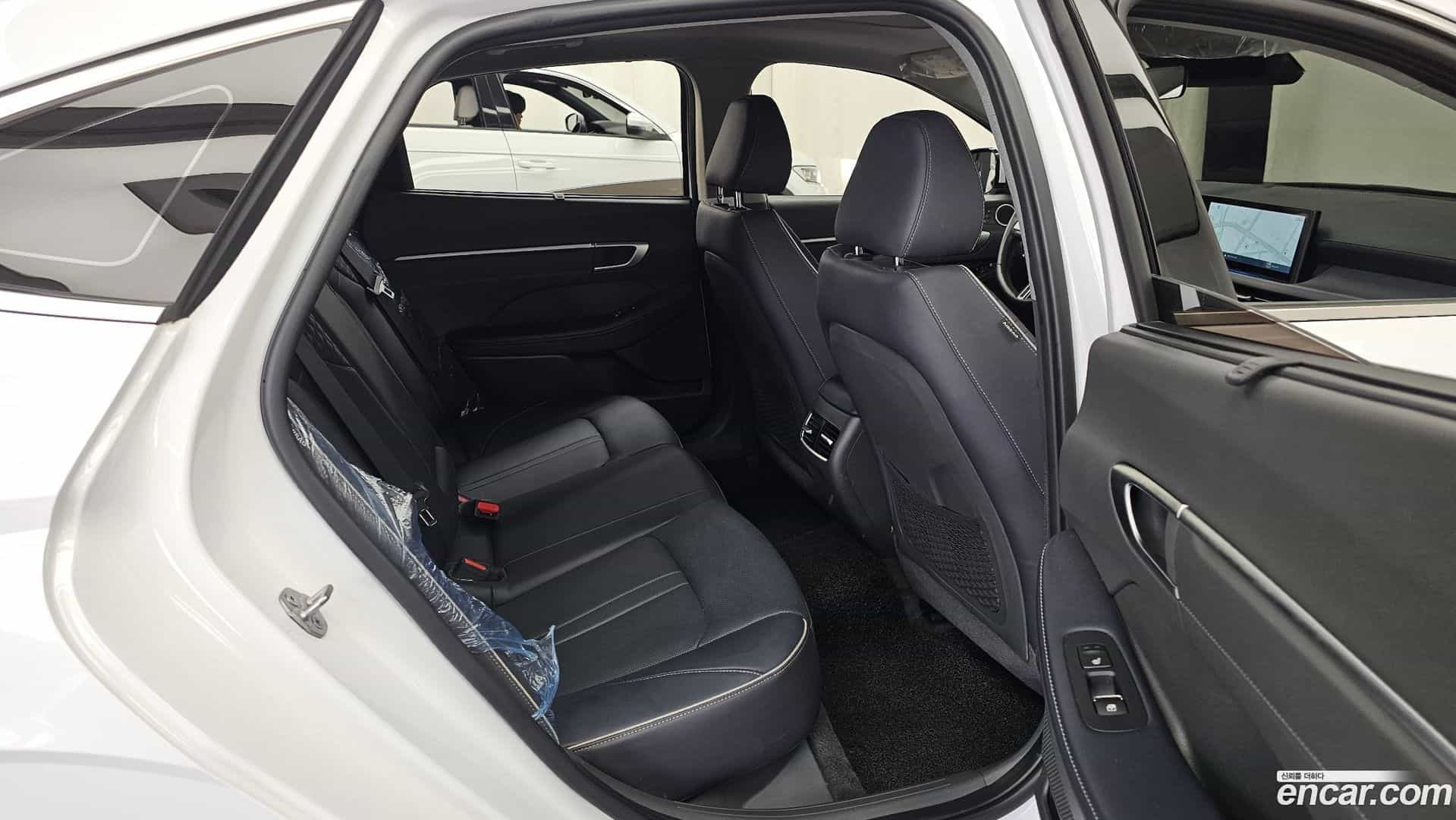 Sonata Hyundai 2023.10-OPTION-016