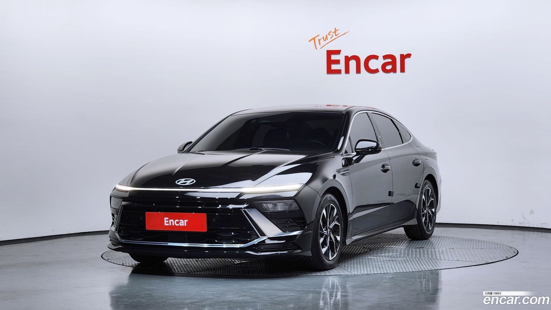 Main__Slider__Photo:Sonata Hyundai 2023.5-0