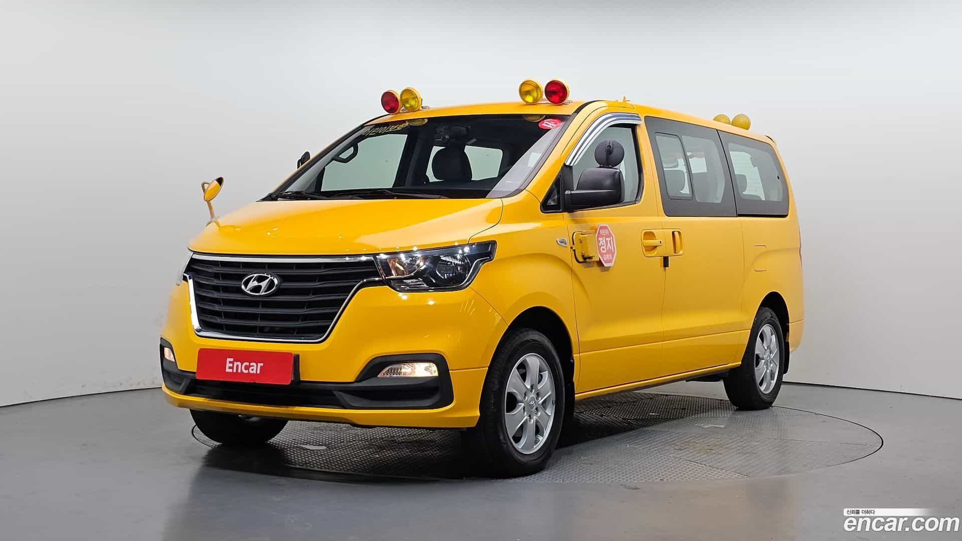 Starex Hyundai 2018.5-OUTER-001