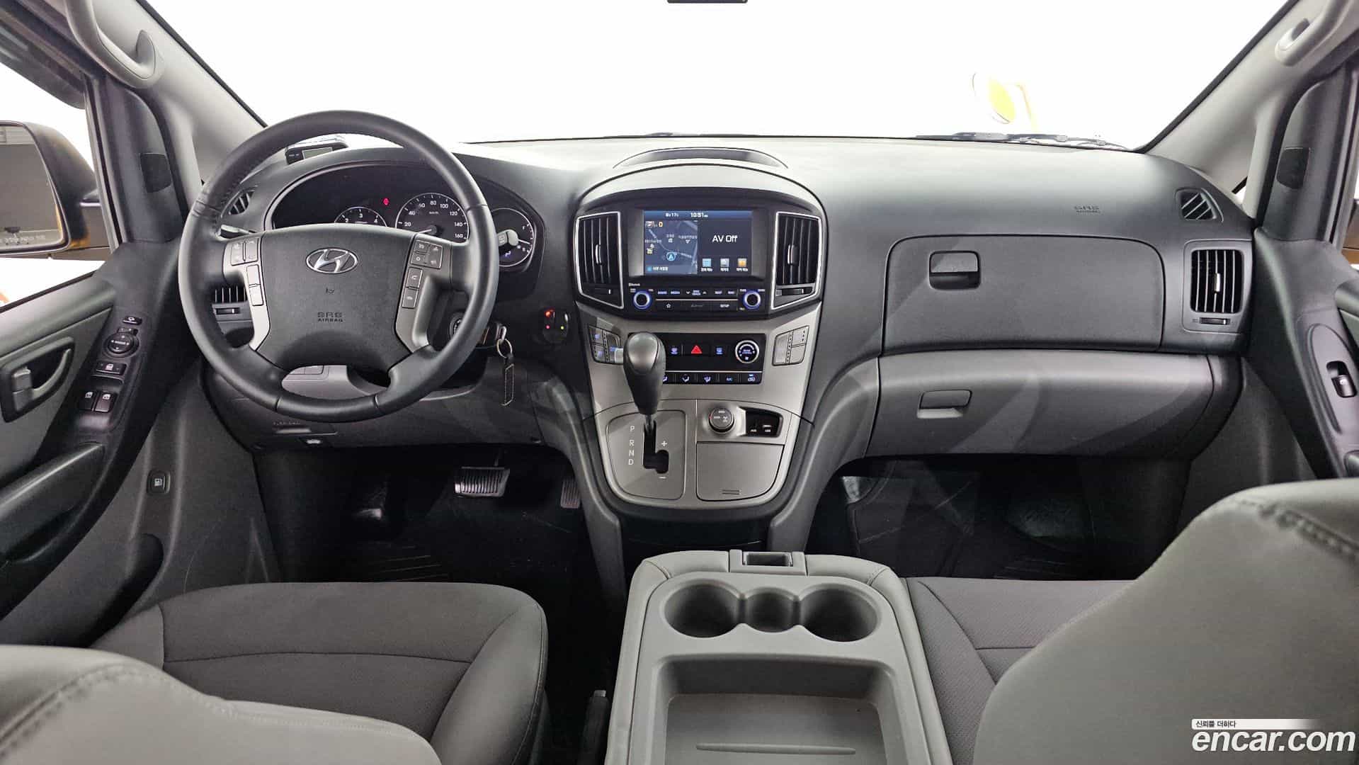 Starex Hyundai 2018.5-INNER-007