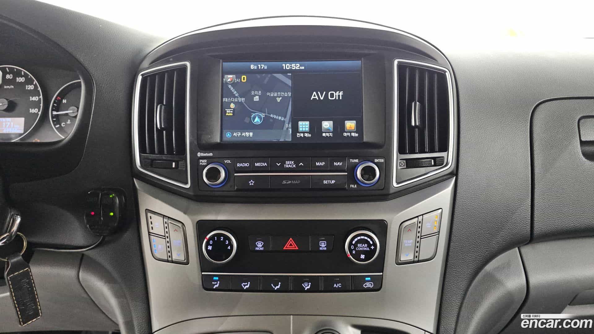 Starex Hyundai 2018.5-OPTION-016