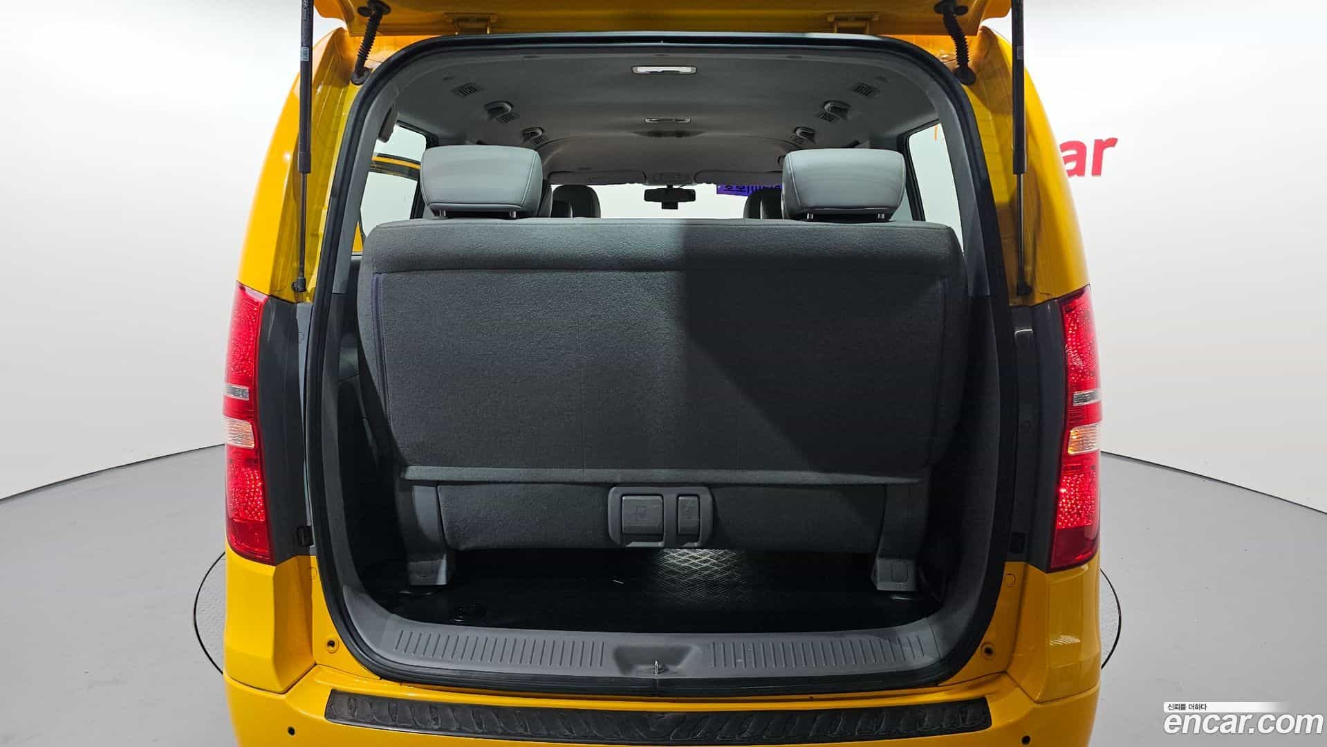 Starex Hyundai 2018.5-OPTION-024