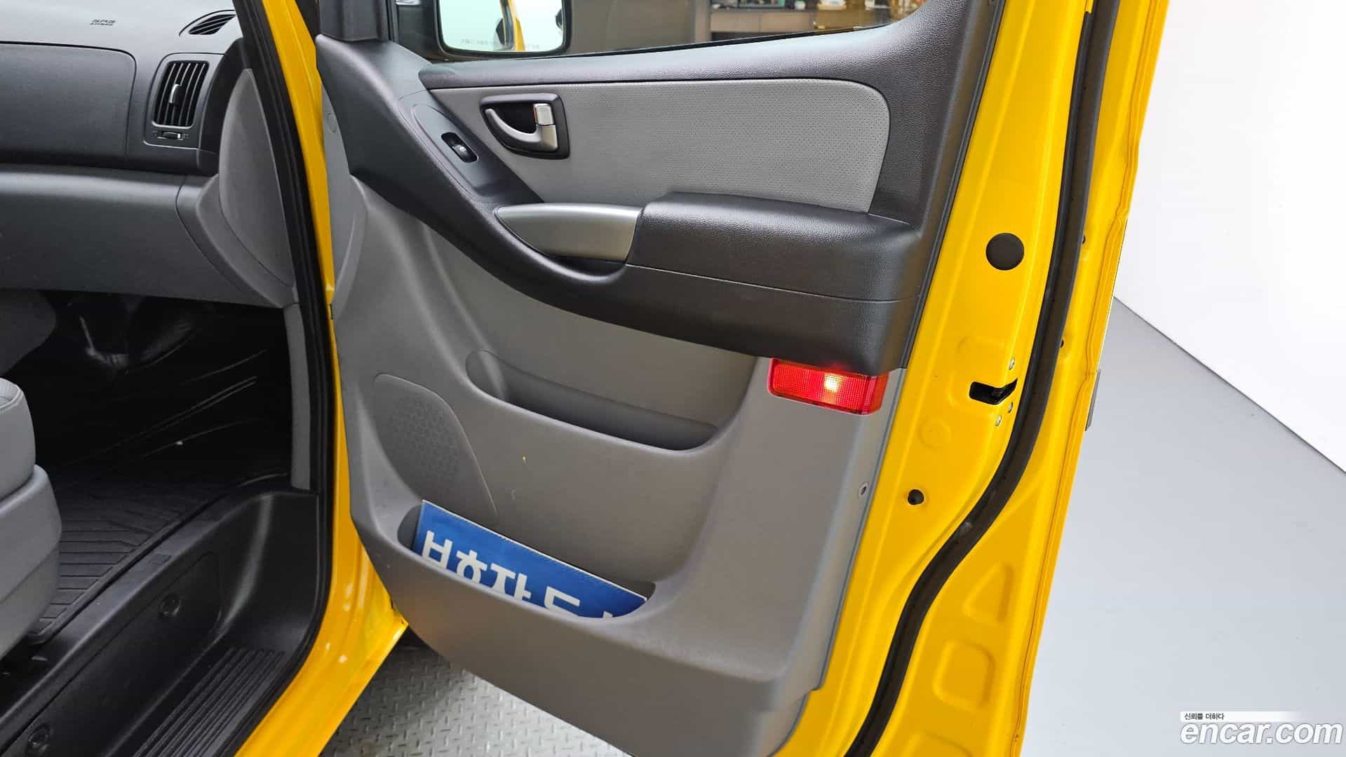 Starex Hyundai 2018.5-INNER-035