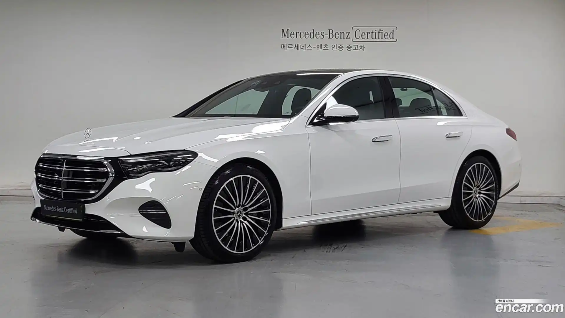 E-Class Mercedes-Benz 2025.6-OUTER-001