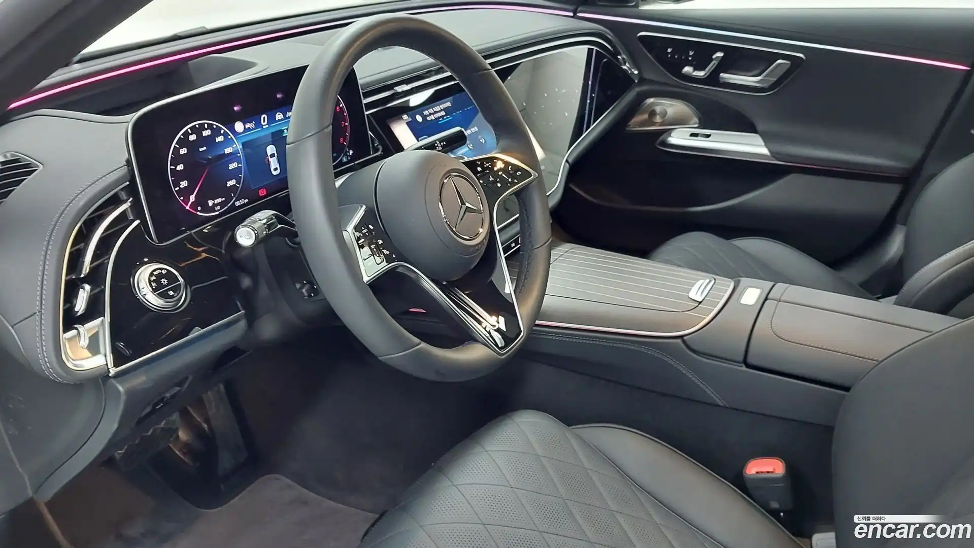 E-Class Mercedes-Benz 2025.6-OPTION-018