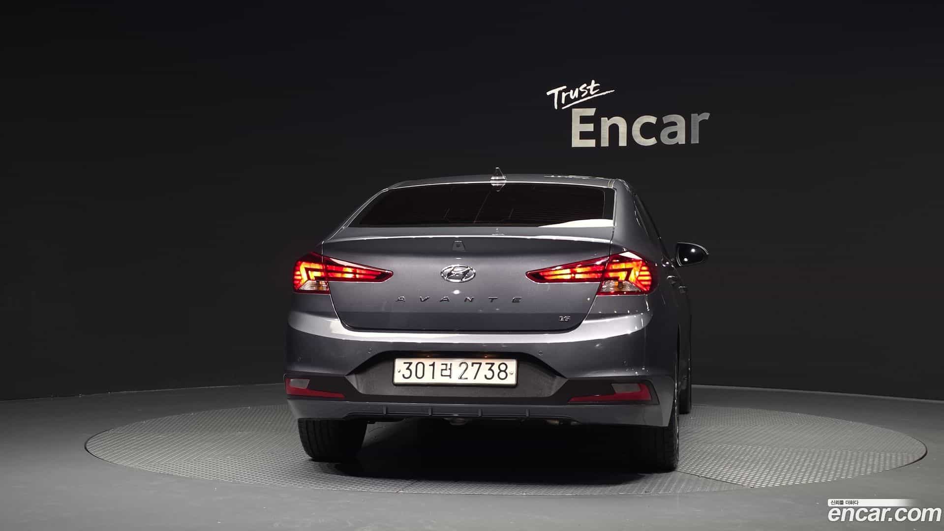 AVANTE Hyundai 2019.5-OUTER-004
