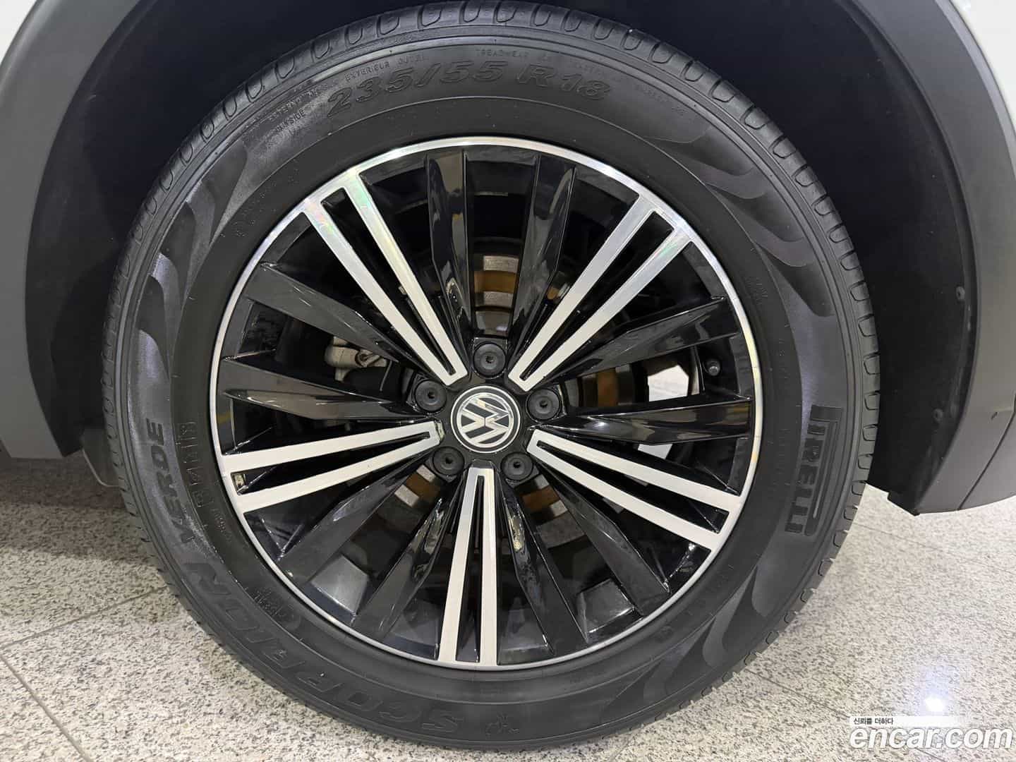Tiguan Volkswagen 2020.5-OPTION-024