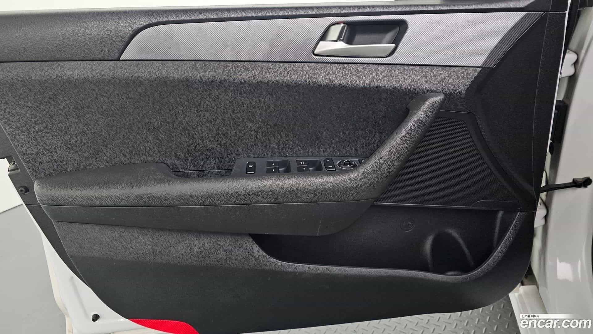 Sonata Hyundai 2018.0-INNER-034