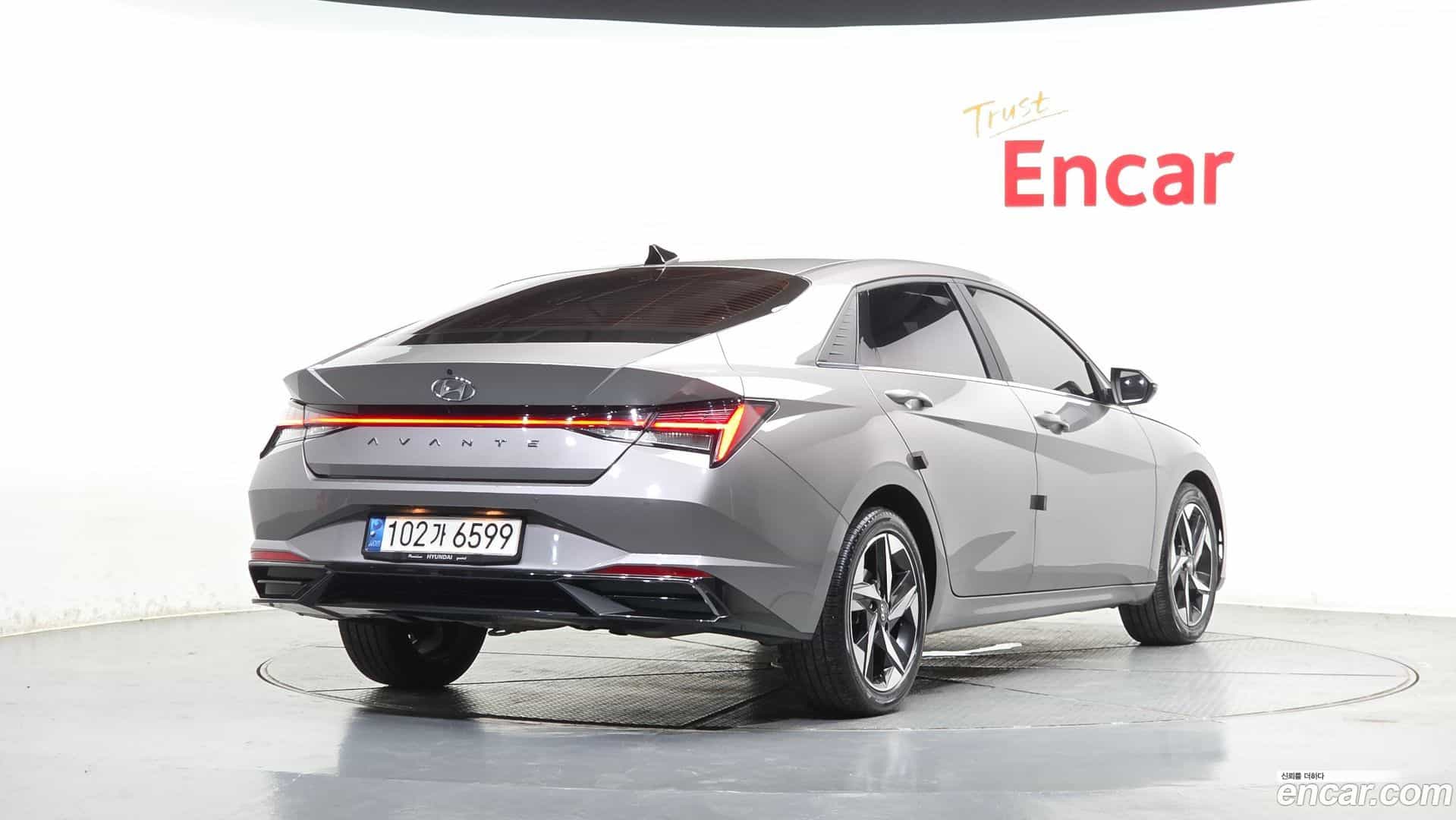 AVANTE Hyundai 2020.8-OUTER-002