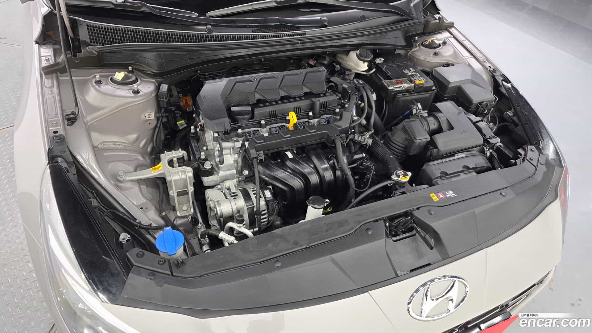 AVANTE Hyundai 2020.8-OUTER-006