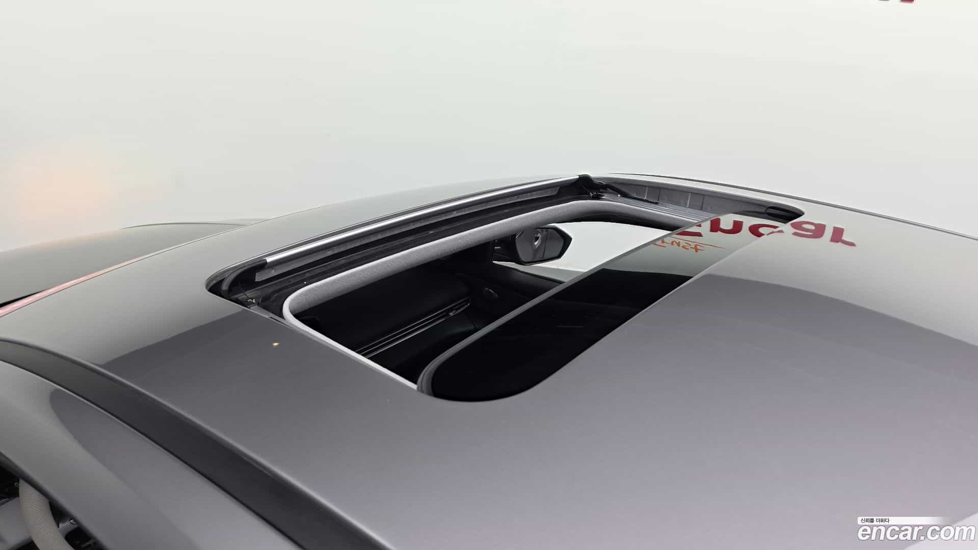 AVANTE Hyundai 2020.8-OPTION-023