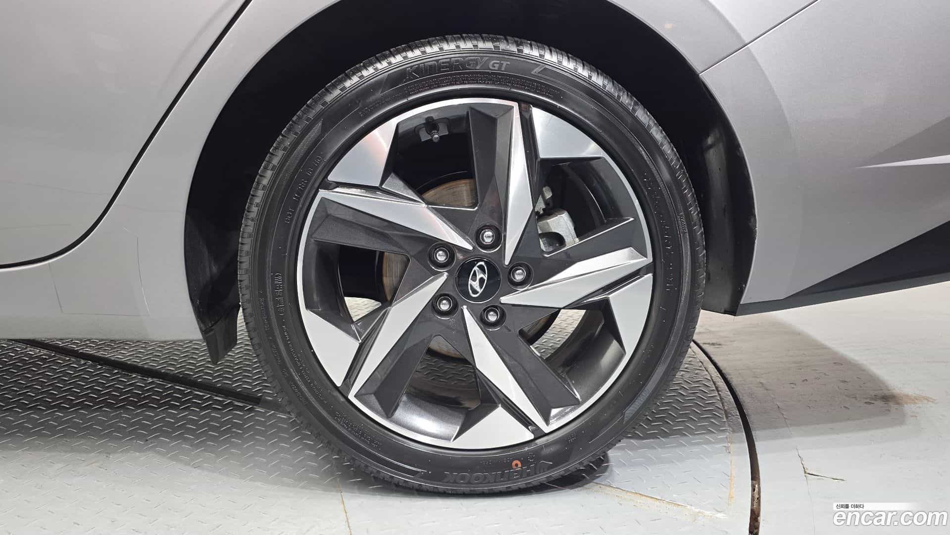 AVANTE Hyundai 2020.8-OUTER-031
