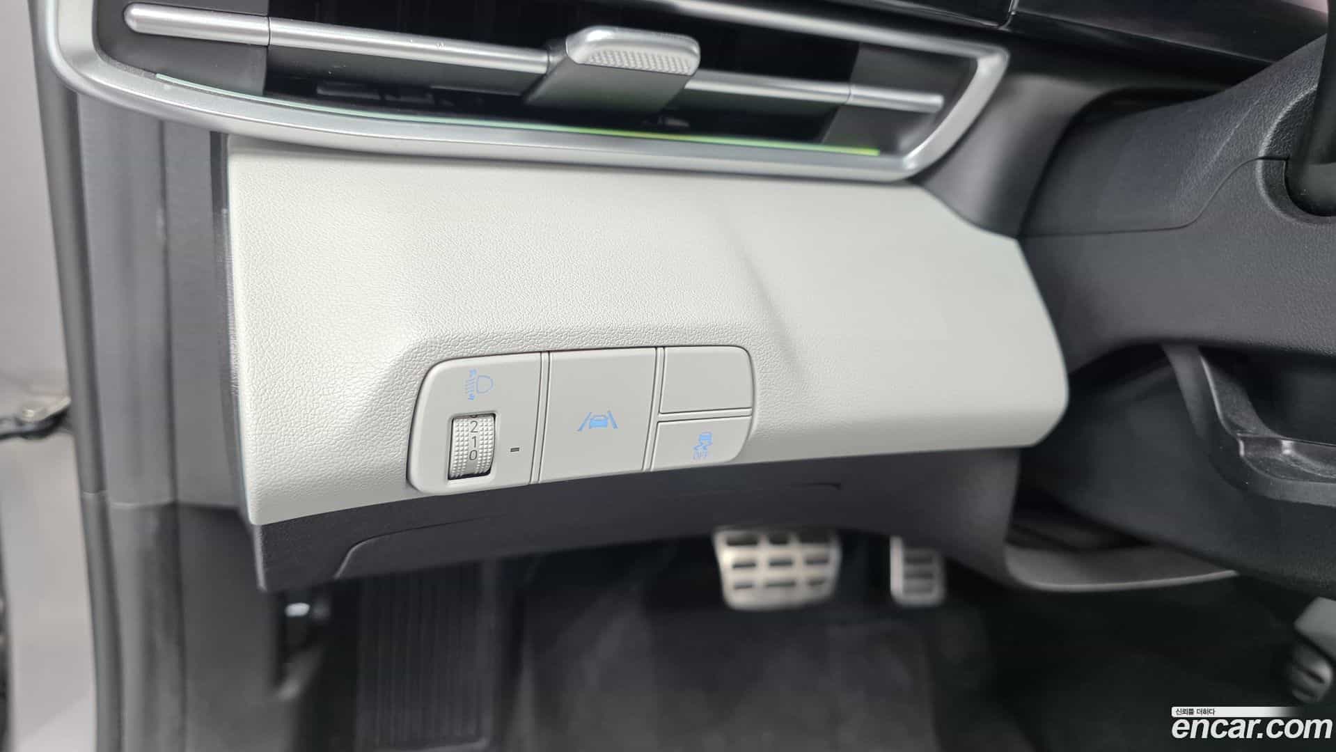 AVANTE Hyundai 2020.8-OPTION-040