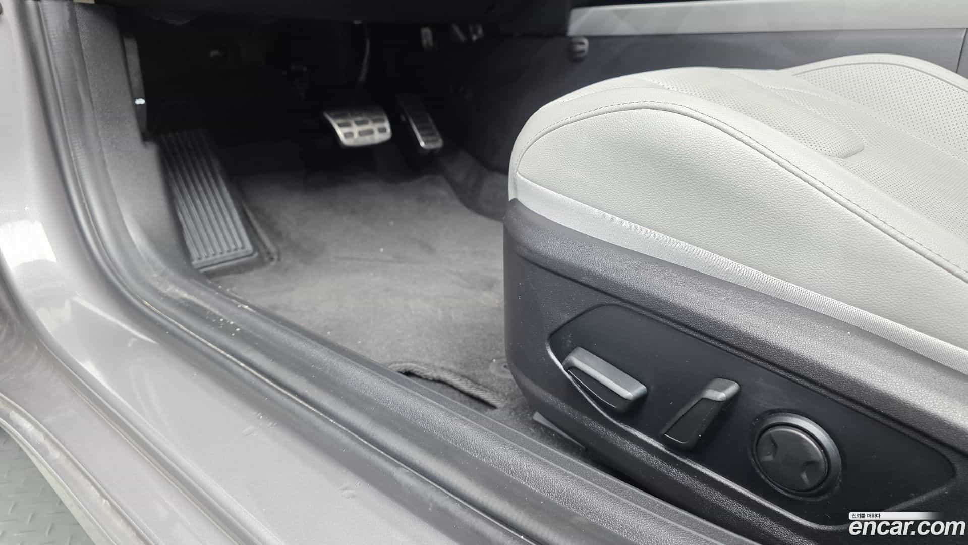 AVANTE Hyundai 2020.8-OPTION-044