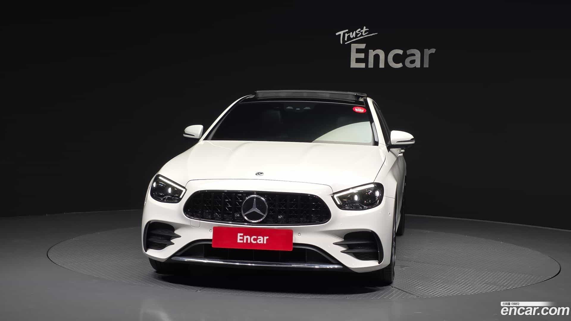 E-Class Mercedes-Benz 2020.9-OUTER-003