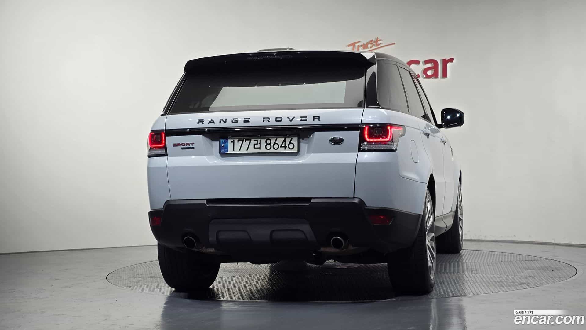 Range Rover Sport Land Rover 2015.9-OUTER-004
