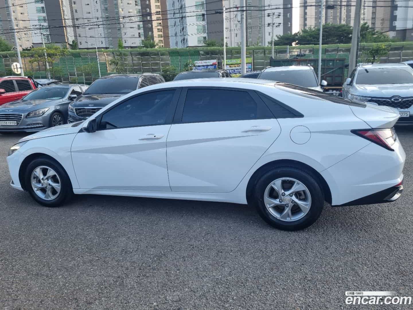 AVANTE Hyundai 2021.3-OUTER-004