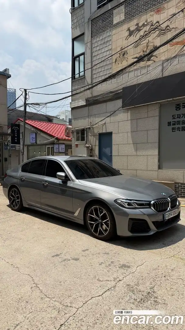 5-Series BMW 2022.10-OPTION-017