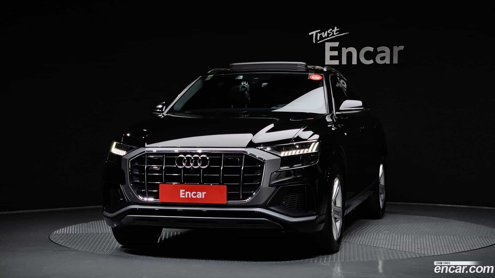 Q8 Audi 2020.5-OUTER-003