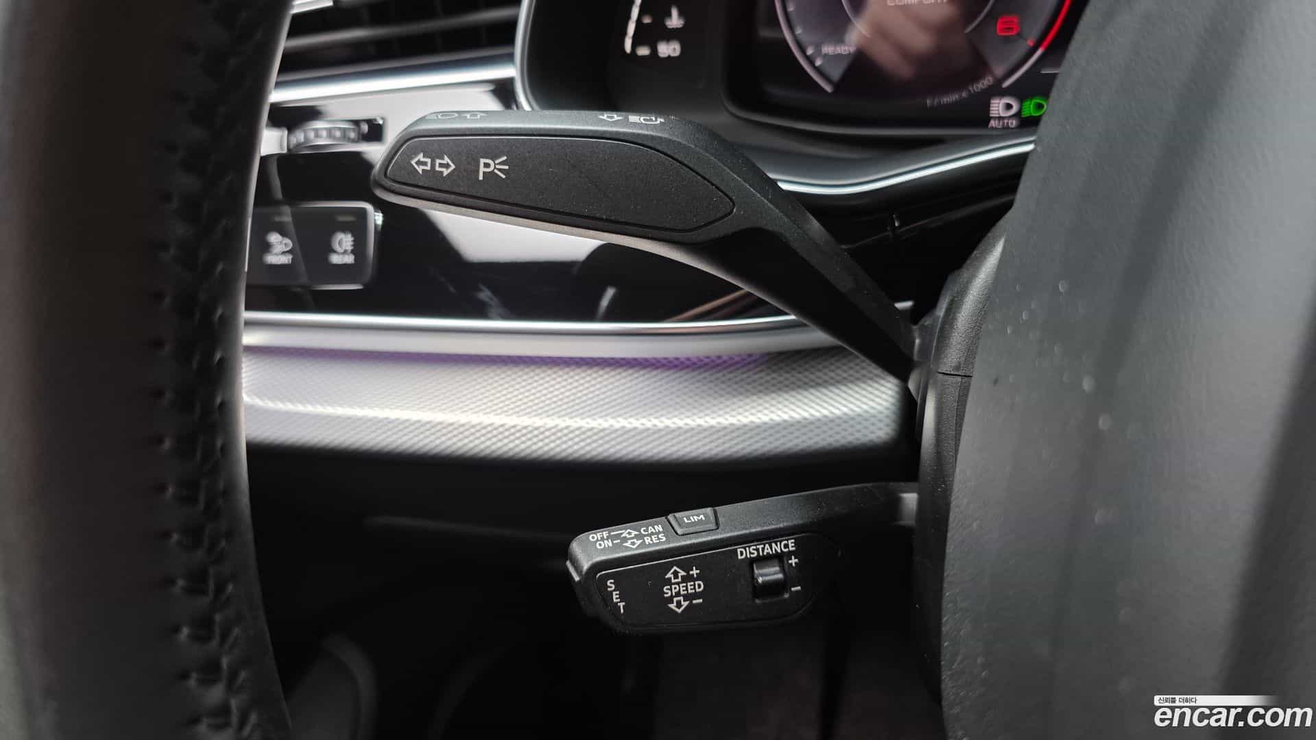 Q8 Audi 2020.5-OPTION-022
