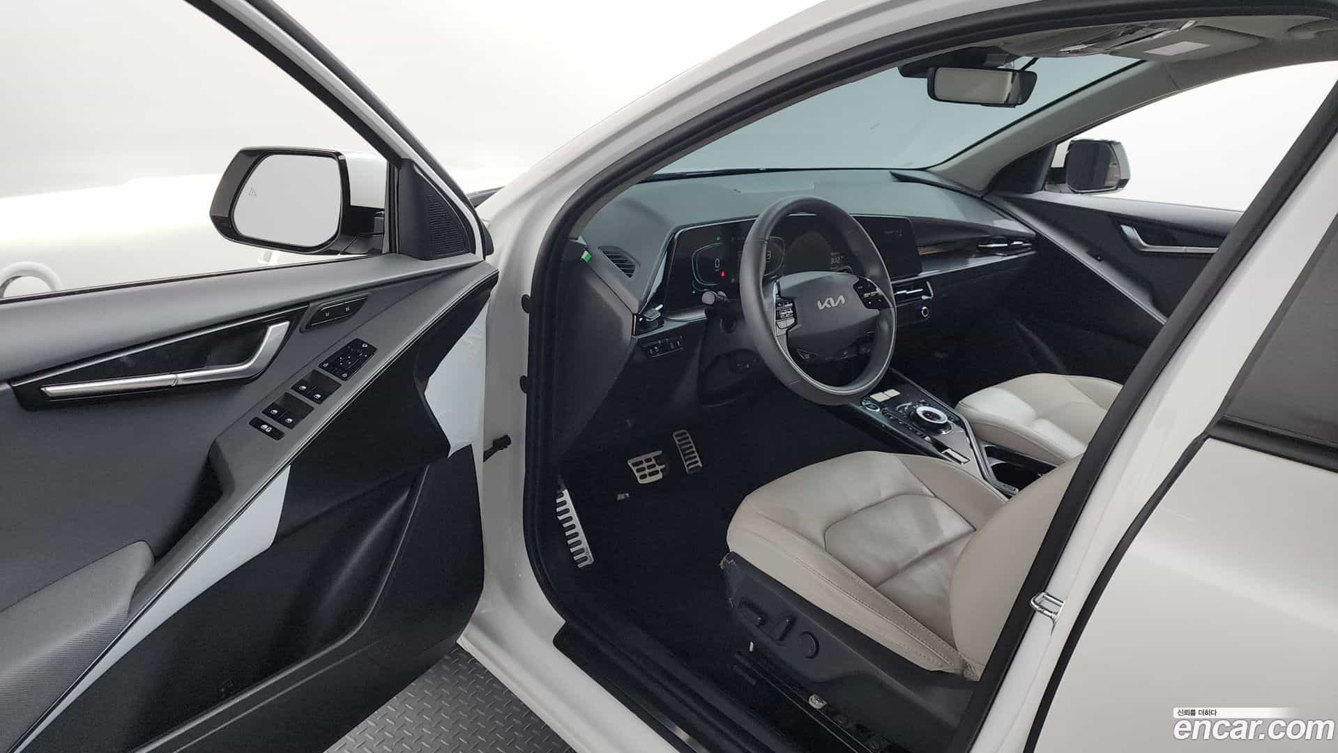 Niro Kia 2022.4-INNER-010