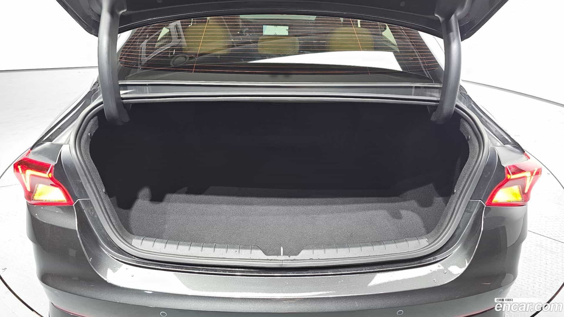 K5 Kia 2023.9-OPTION-024
