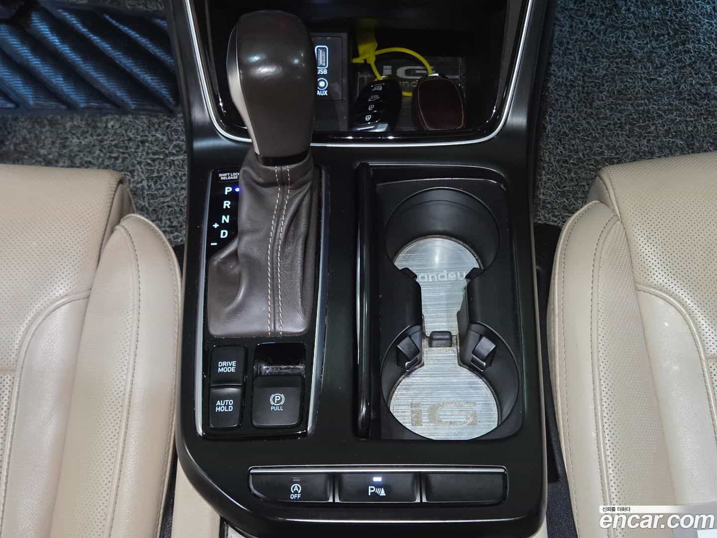 Grandeur Hyundai 2017.9-OPTION-017