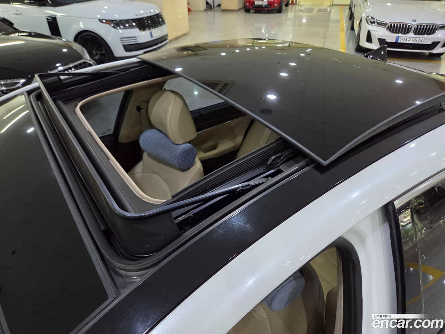 Grandeur Hyundai 2017.9-OPTION-021