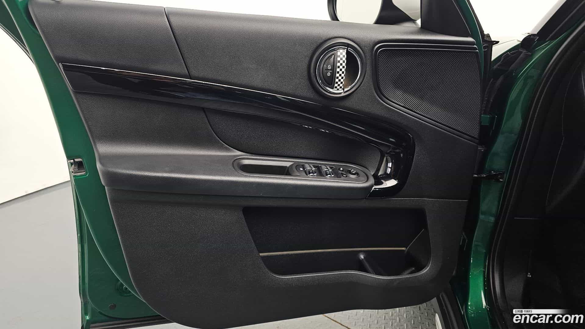 Countryman Mini 2021.6-INNER-034