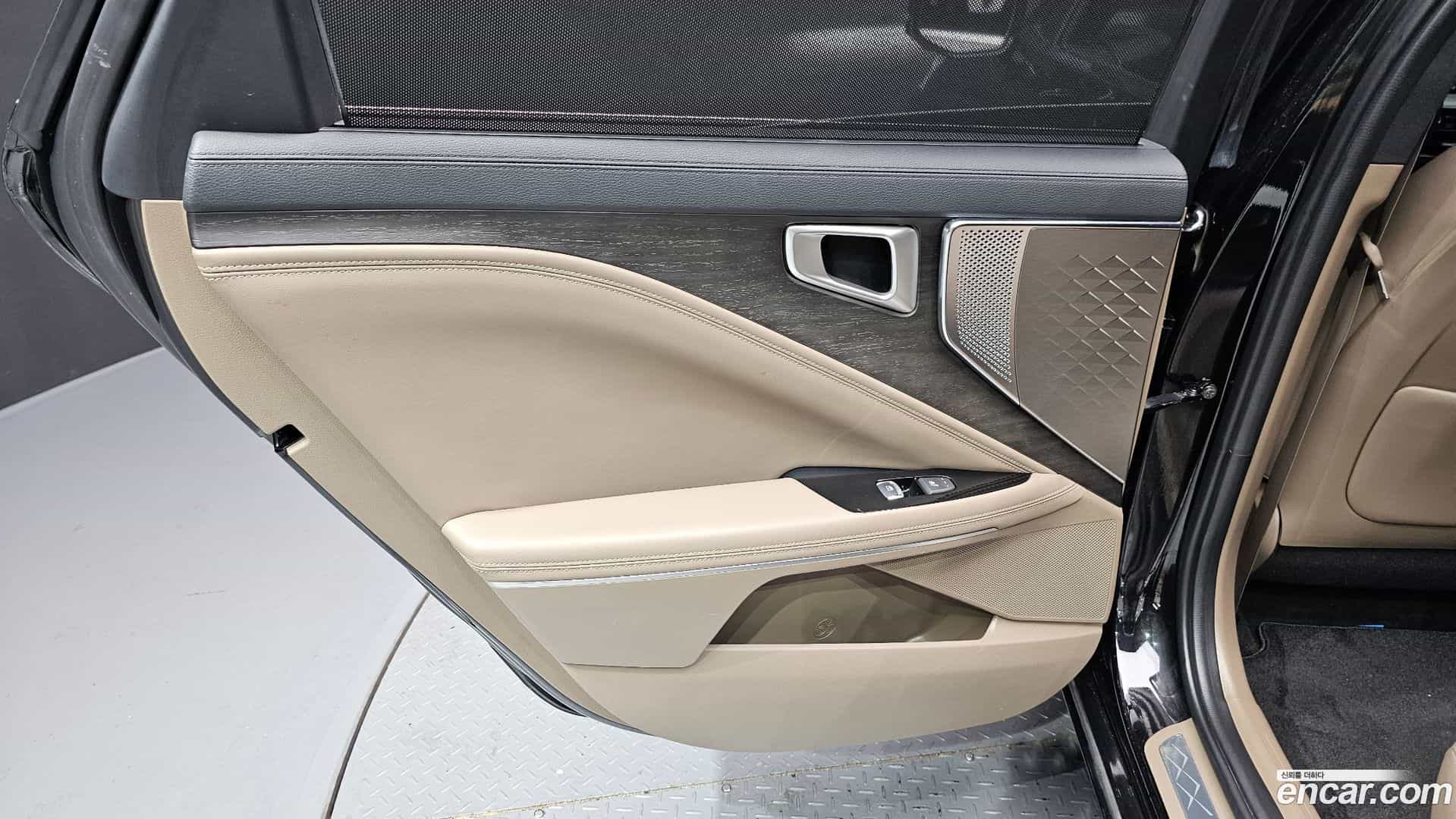 K8 Kia 2023.3-INNER-035