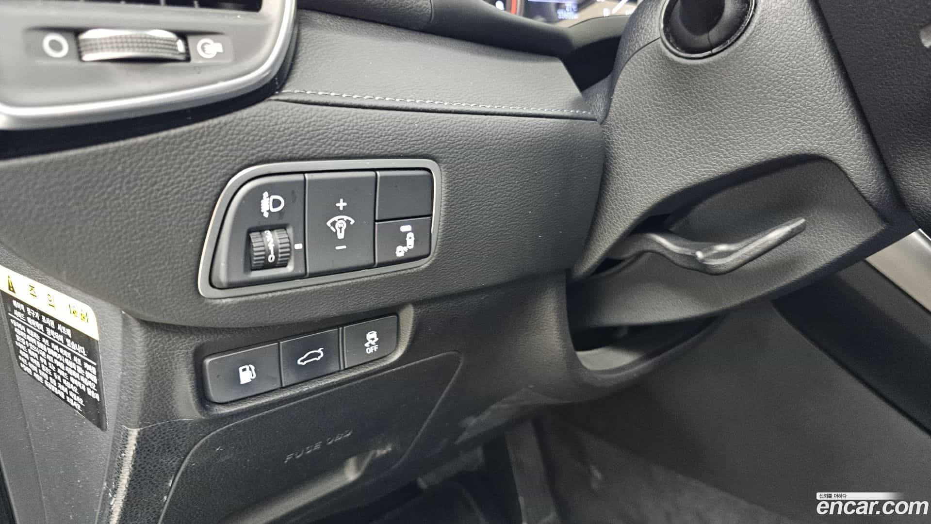 Grandeur Hyundai 2017.1-OPTION-019