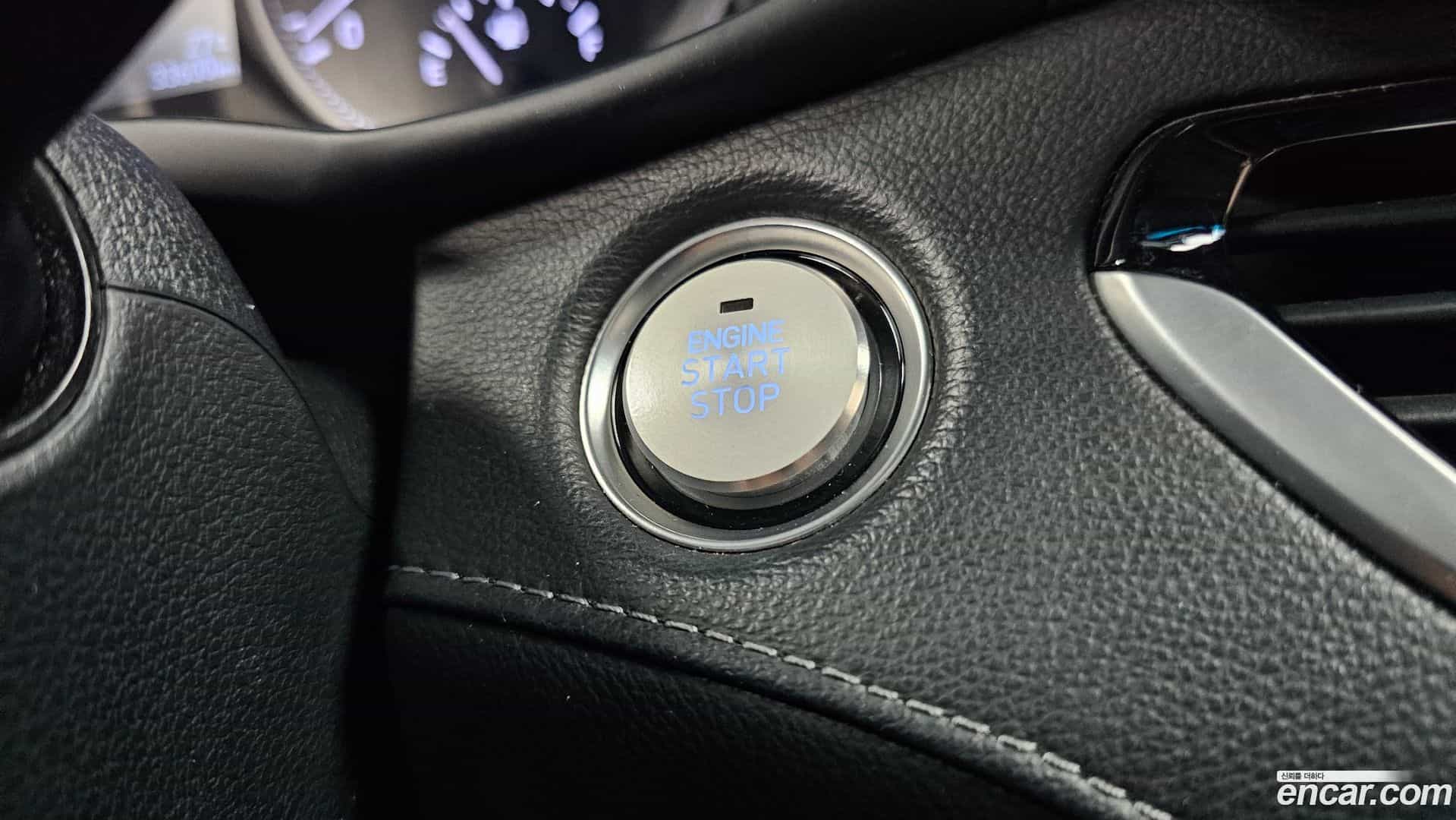 Grandeur Hyundai 2017.1-OPTION-020